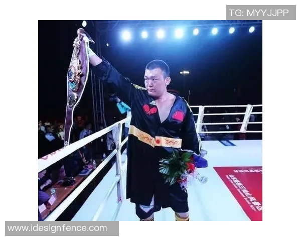 张君龙与崔洪万精彩对决视频回顾分析两位拳手的技艺与风格对比 张君龙与崔洪万精彩对决视频回顾分析两位拳手的技艺与风格对比